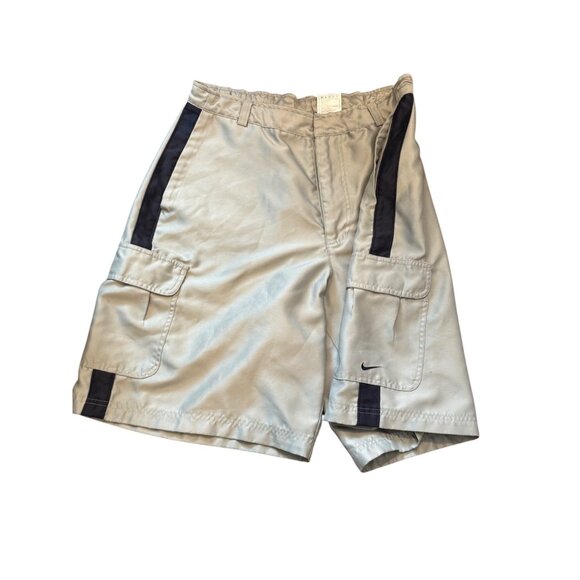 Nike Cargo Shorts Mens L Light Gray & Navy Polyester Elastic Waist With Pockets - Picture 2 of 5